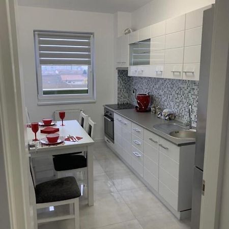 Apartament 2 Camere Prima Nufaru أرادايا المظهر الخارجي الصورة